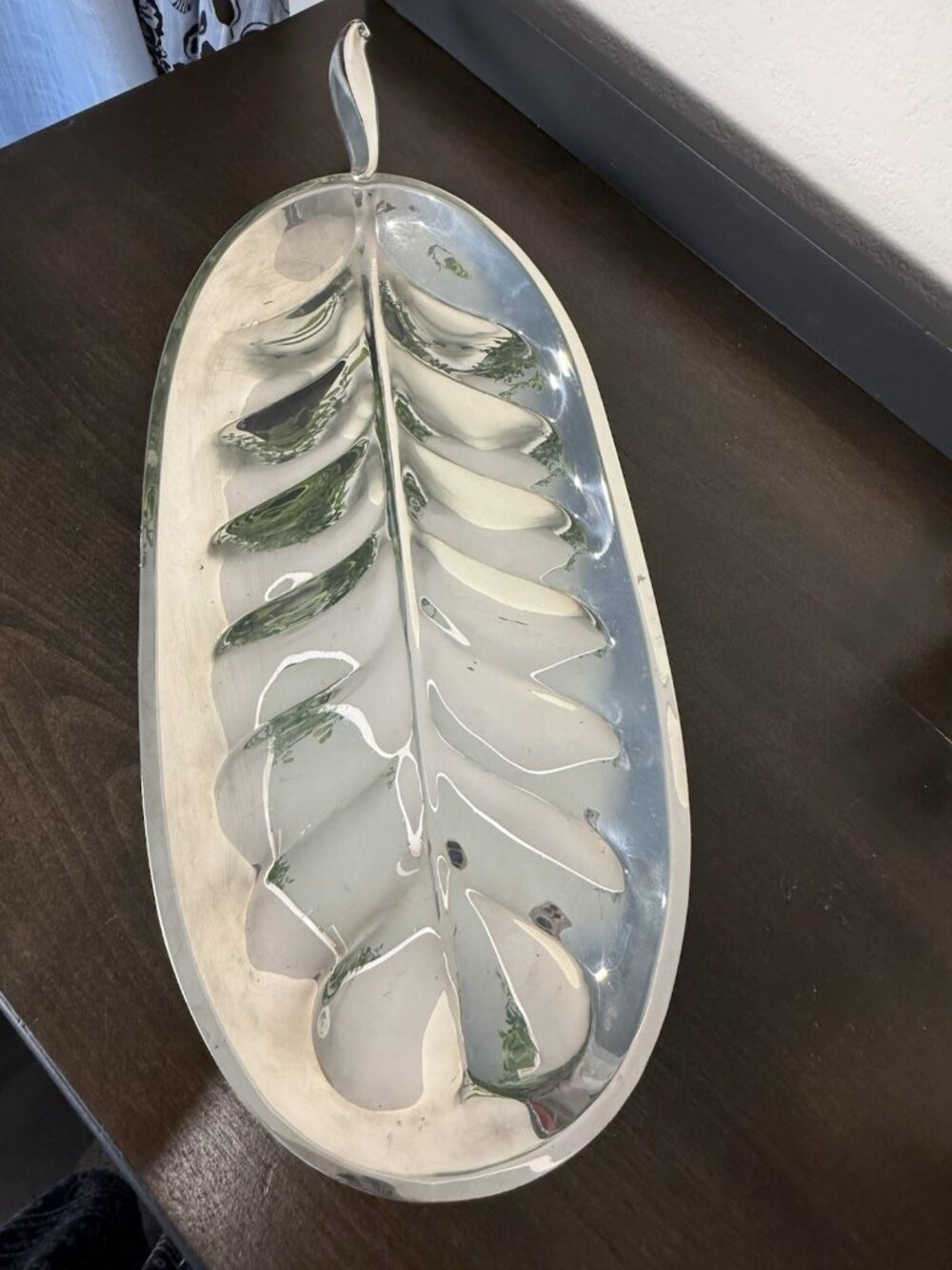 Vtg FB Rogers Silver Co 1883 Crown Trademark #5746 Banana Leaf Serving Tray